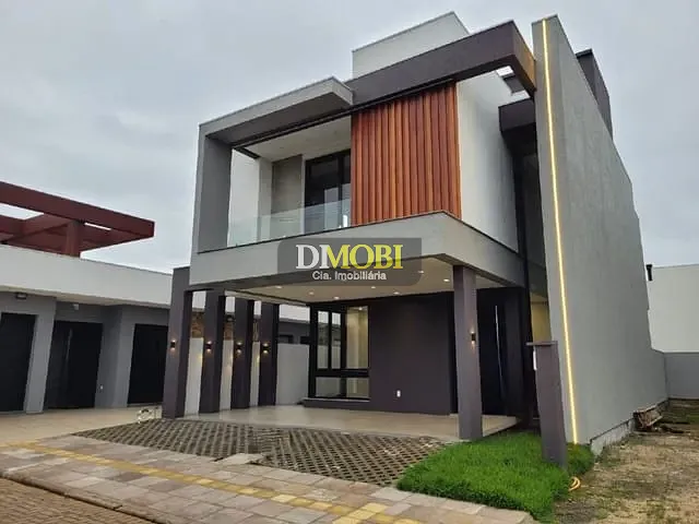 Sobrado com 160m² 3 quartos e 3 banheiros, à venda, no bairro Centro em Gravataí