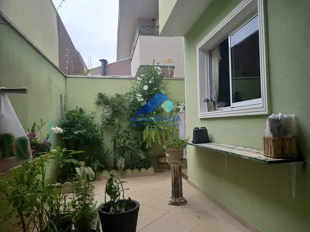 Sobrado com 140m² 3 quartos e 3 banheiros, à venda, no bairro Jardim das Indústrias em São José dos Campos