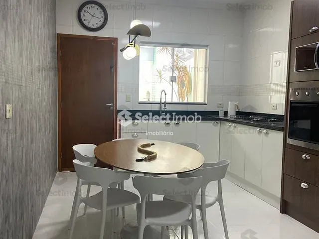 Sobrado com 138m² 3 quartos e 2 banheiros, à venda, no bairro Vila Pires em Santo André
