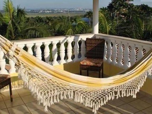 Foto do Sobrado - Sobrado com 4 dormitórios à venda, 435 m² por R$ 1.650.000,00 - Urbanova - São José dos Campos/SP | INDEPENDENCE NEGOCIOS IMOBILIARIOS LTDA