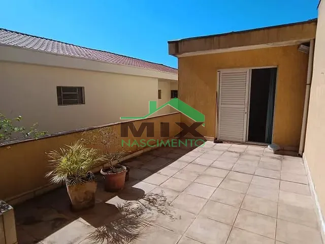 Sobrado com 142m² 2 quartos e 3 banheiros, à venda, no bairro Taboão em São Bernardo do Campo