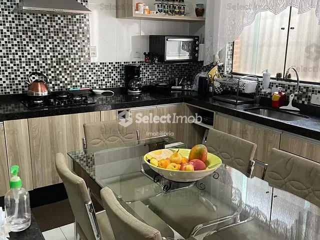 Sobrado com 200m² 2 quartos e 2 banheiros, à venda, no bairro Vila Suíça em Santo André