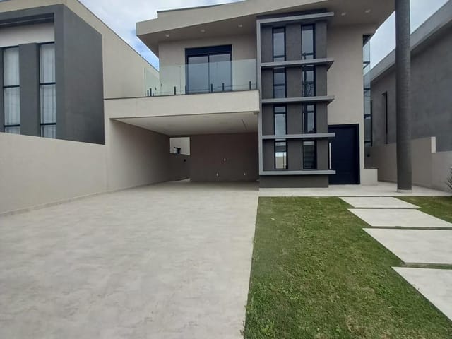 Sobrado à venda, Jardim Carvalho.