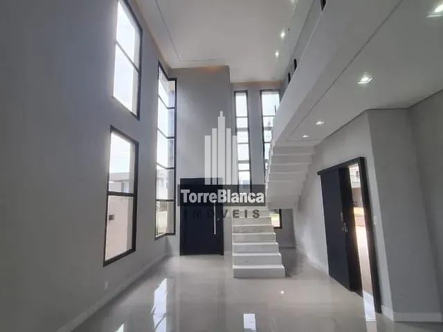 Sobrado com 357m² 4 quartos e 3 banheiros, à venda, no bairro Jardim Carvalho em Ponta Grossa