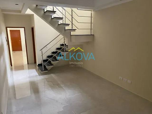 Sobrado com 125m² 3 quartos e 1 banheiro, à venda, no bairro Jardim das Indústrias em São José dos Campos