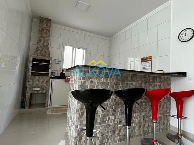 Sobrado com 332m² 4 quartos e 4 banheiros, à venda, no bairro Condomínio Residencial Jaguary em São José dos Campos