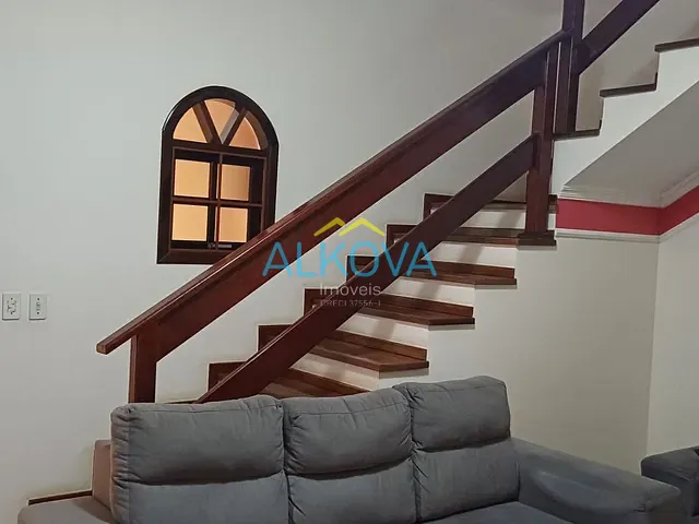 Sobrado com 190m² 3 quartos e 2 banheiros, à venda, no bairro Residencial Bosque dos Ipês em São José dos Campos