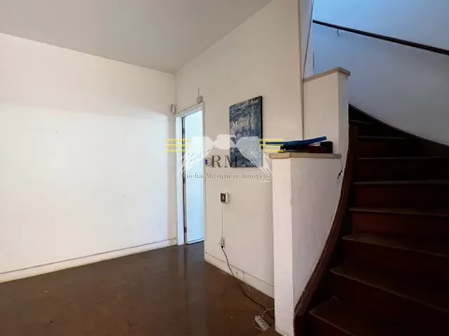 Sobrado com 170m², para alugar, no bairro Pinheiros em São Paulo