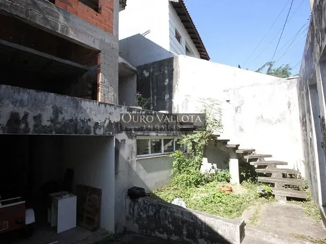 Sobrado com 120m² 3 quartos e 2 banheiros, à venda, no bairro Sítio da Figueira em São Paulo