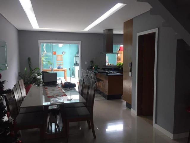 Foto do Sobrado - Sobrado com 3 dormitórios para alugar, 162 m² por R$ 3.500,00/mês - Jardim Oriente - São José dos Campos/SP | INDEPENDENCE NEGOCIOS IMOBILIARIOS LTDA