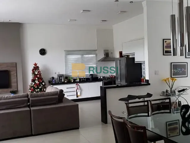 Sobrado com 1019m² 5 quartos e 7 banheiros, à venda ou para alugar, no bairro Zona de Adensamento Restrito (ZAR) em Jacareí