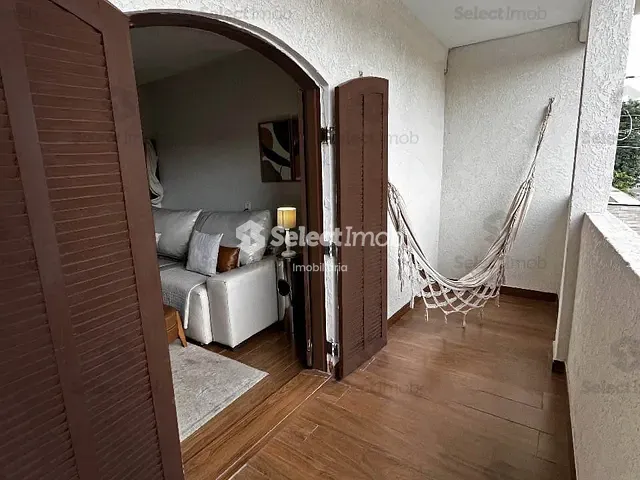 Sobrado com 175m² 4 quartos e 3 banheiros, à venda, no bairro Jardim Mauá em Mauá