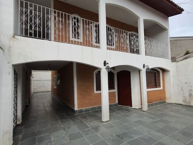 Foto do Sobrado - Sobrado com 3 dormitórios à venda, 228 m² por R$ 700.000,00 - Jardim das Indústrias - São José dos Campos/SP | RUSSI IMÓVEIS