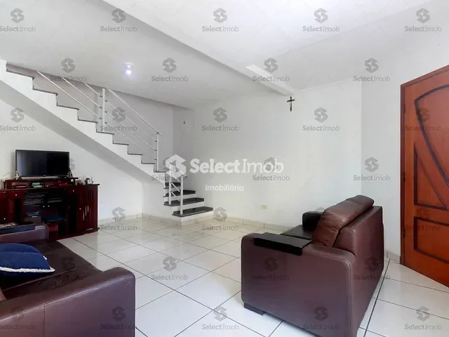 Sobrado com 160m² 3 quartos e 3 banheiros, à venda, no bairro Vila Dirce em Mauá