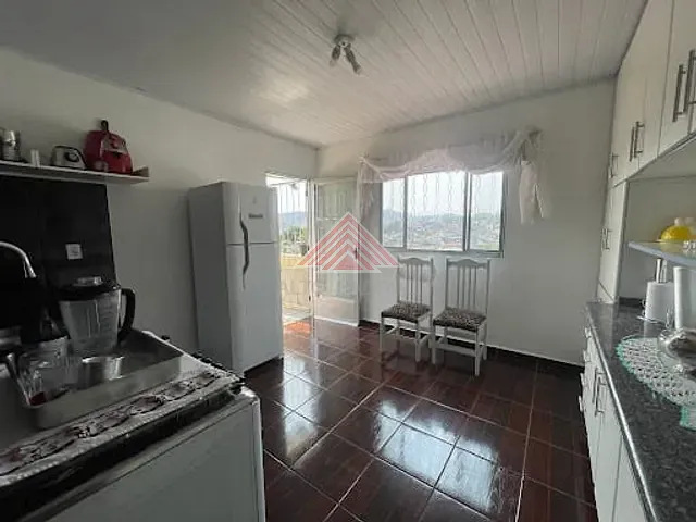 Sobrado com 295m² 3 quartos e 2 banheiros, à venda, no bairro Jardim Bom Recanto em Mauá