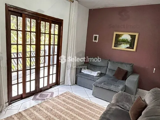 Sobrado com 280m² 3 quartos e 3 banheiros, à venda, no bairro Vila Bocaina em Mauá