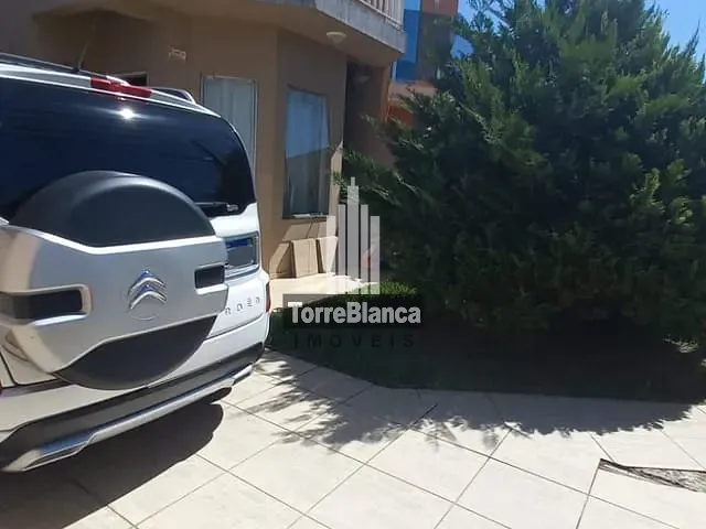 Sobrado com 163m² 3 quartos e 1 banheiro, à venda, no bairro Órfãs em Ponta Grossa