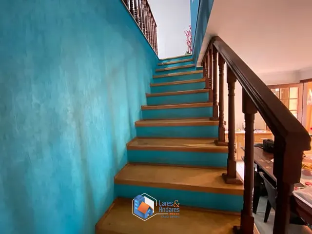 Sobrado com 129m² 4 quartos e 2 banheiros, à venda, no bairro Aparecida em Bragança Paulista