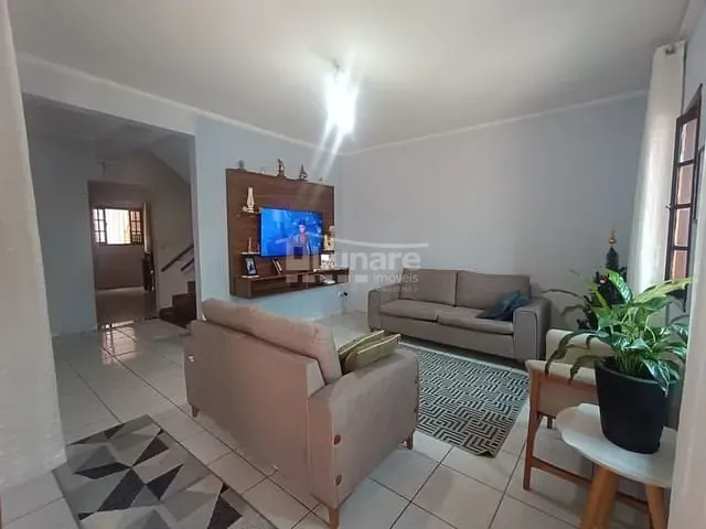 Sobrado com 135m² 3 quartos e 2 banheiros, à venda, no bairro Vila Rei em Mogi das Cruzes