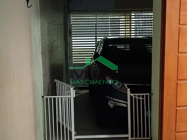 Sobrado com 170m² 1 quarto e 1 banheiro, à venda, no bairro Taboão em Diadema