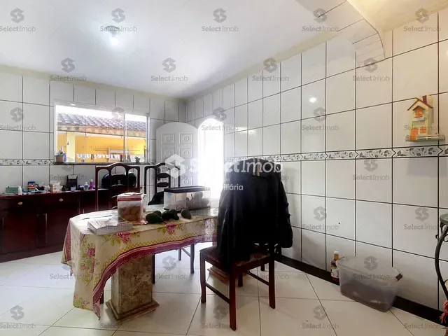 Sobrado com 303m² 3 quartos e 2 banheiros, à venda, no bairro Centro em Ribeirão Pires