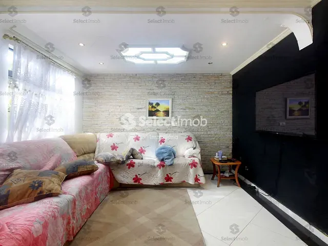 Sobrado com 303m² 3 quartos e 2 banheiros, à venda, no bairro Centro em Ribeirão Pires