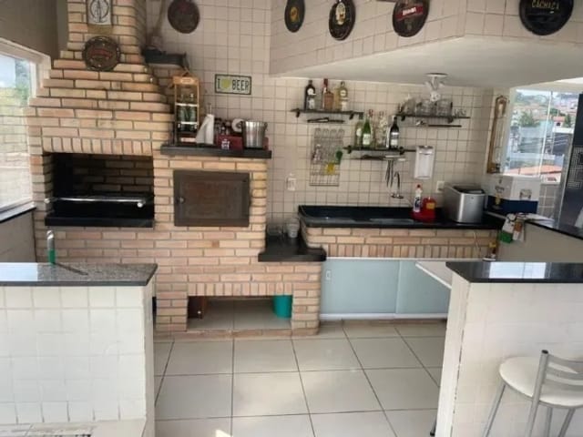 Sobrado com 270m² 3 quartos e 5 banheiros, à venda, no bairro Jardim da Glória em São Paulo