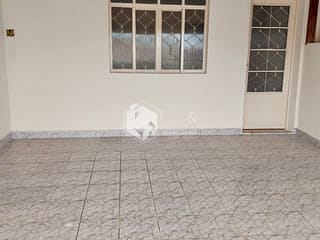 Foto do Sobrado-Sobrado para venda em Jardim Araújo com 2 quartos, 121m²