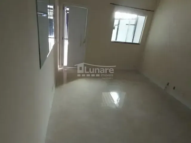 Sobrado com 72m² 2 quartos e 1 banheiro, à venda, no bairro Vila Caputera em Mogi das Cruzes