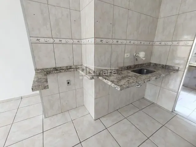 Sobrado com 72m² 2 quartos e 1 banheiro, à venda, no bairro Vila Caputera em Mogi das Cruzes