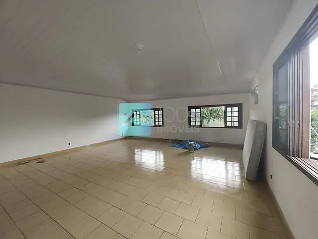 Sobrado com 300m² 5 quartos e 4 banheiros, à venda ou para alugar, no bairro Jardim Esplanada em São José dos Campos