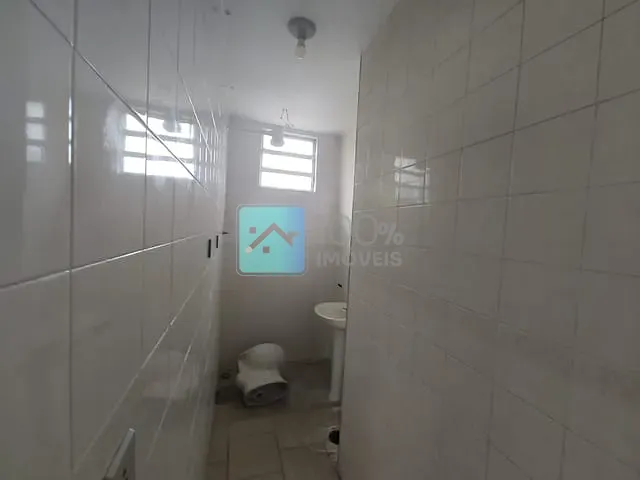 Sobrado com 300m² 5 quartos e 4 banheiros, à venda ou para alugar, no bairro Jardim Esplanada em São José dos Campos