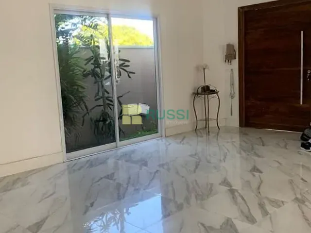 Sobrado com 315m² 4 quartos e 5 banheiros, à venda, no bairro Urbanova em São José dos Campos