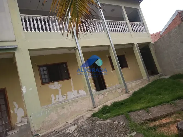 Sobrado com 443m² 3 quartos e 2 banheiros, à venda, no bairro Jardim República em São José dos Campos