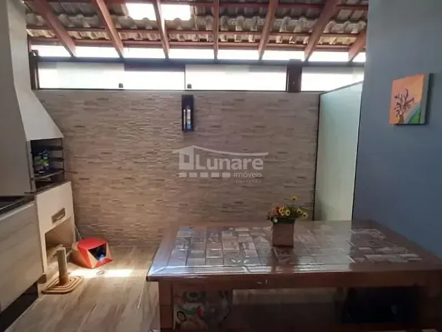 Sobrado 3 quartos e 3 banheiros, à venda, no bairro Alto Ipiranga em Mogi das Cruzes
