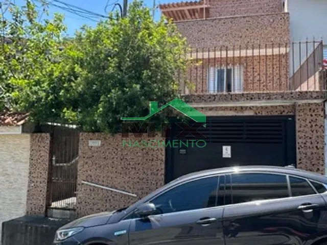 Sobrado 4 quartos e 3 banheiros, à venda, no bairro Campanário em Diadema