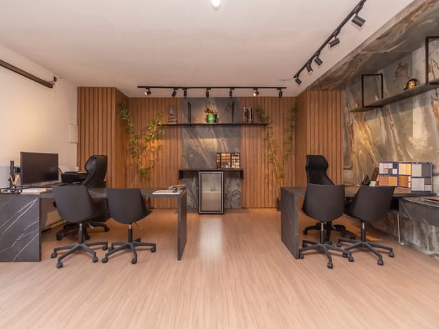 Foto do Sobrado - Sobrado para venda em Utinga com 3 quartos, sendo 3 suítes, 700m² | Lares e Andares Imóveis