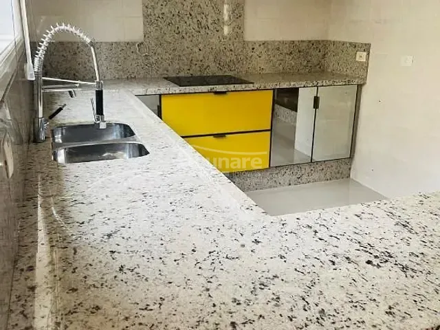 Sobrado 3 quartos e 4 banheiros, à venda, no bairro Vila Oliveira em Mogi das Cruzes
