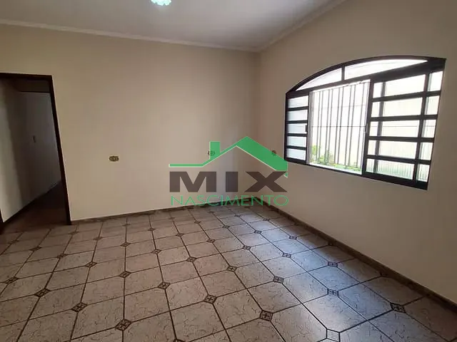 Sobrado com 190m² 3 quartos e 2 banheiros, à venda, no bairro Taboão em São Bernardo do Campo
