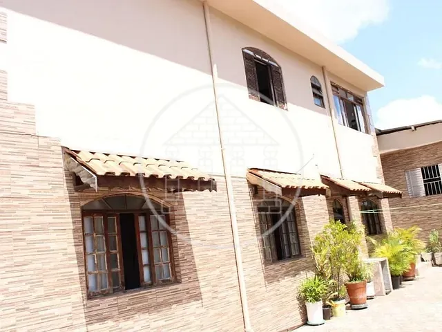 Sobrado com 300m² 3 quartos e 2 banheiros, à venda, no bairro Jardim Icaraí em São Paulo