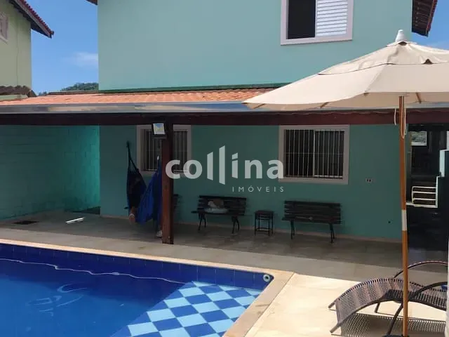 Sobrado com 216m² 3 quartos e 4 banheiros, à venda, no bairro Outeiro de Passárgada em Cotia