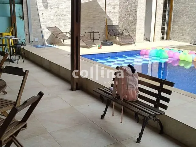 Sobrado com 216m² 3 quartos e 4 banheiros, à venda, no bairro Outeiro de Passárgada em Cotia