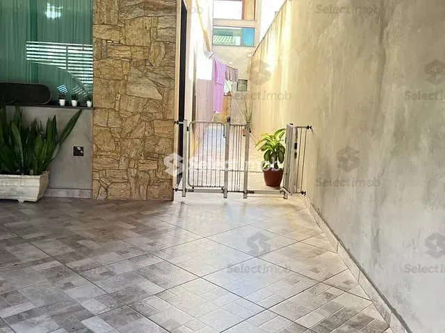 Sobrado com 180m² 2 quartos e 2 banheiros, à venda, no bairro Vila Assis Brasil em Mauá