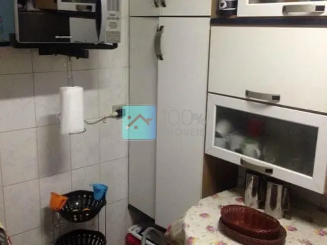 Sobrado com 150m² 4 quartos e 1 banheiro, à venda, no bairro Vila Industrial em São José dos Campos
