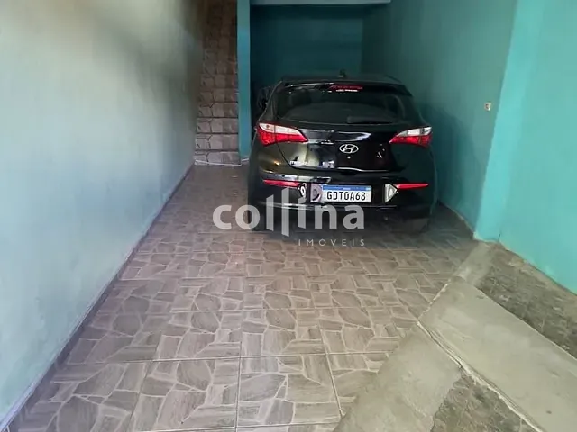 Sobrado com 139m² 4 quartos e 3 banheiros, à venda, no bairro Chácara Adriana Aparecida em Carapicuíba