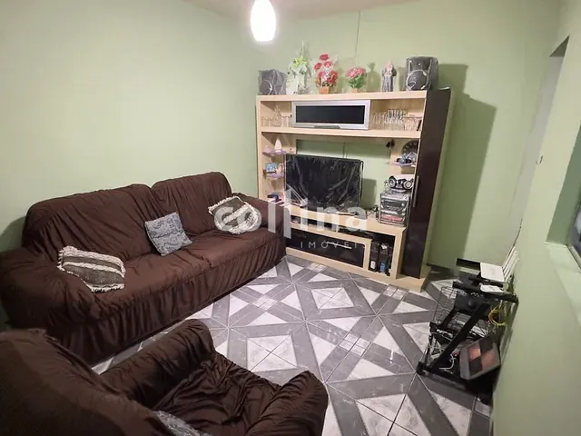 Sobrado com 139m² 4 quartos e 3 banheiros, à venda, no bairro Chácara Adriana Aparecida em Carapicuíba