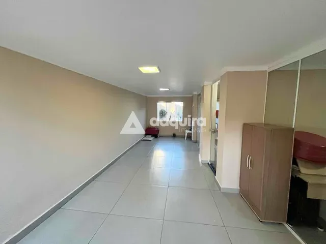 Sobrado com 133m² 3 quartos e 2 banheiros, à venda, no bairro Olarias em Ponta Grossa