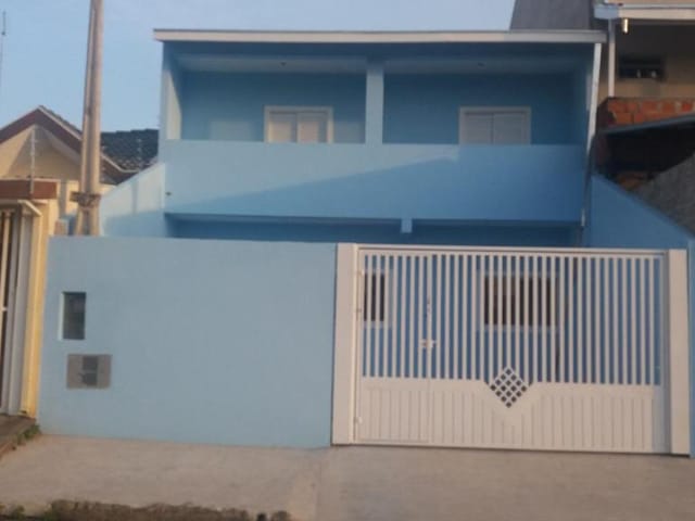 Foto do Sobrado - Sobrado com 3 dormitórios à venda, 145 m² por R$ 480.000,00 - Jardim Santa Júlia - São José dos Campos/SP | INDEPENDENCE NEGOCIOS IMOBILIARIOS LTDA