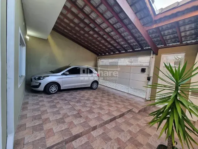 Sobrado com 182m² 3 quartos e 2 banheiros, para alugar, no bairro Vila Caputera em Mogi das Cruzes