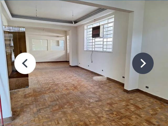Sobrado com 388m², para alugar, no bairro Aclimação em São Paulo